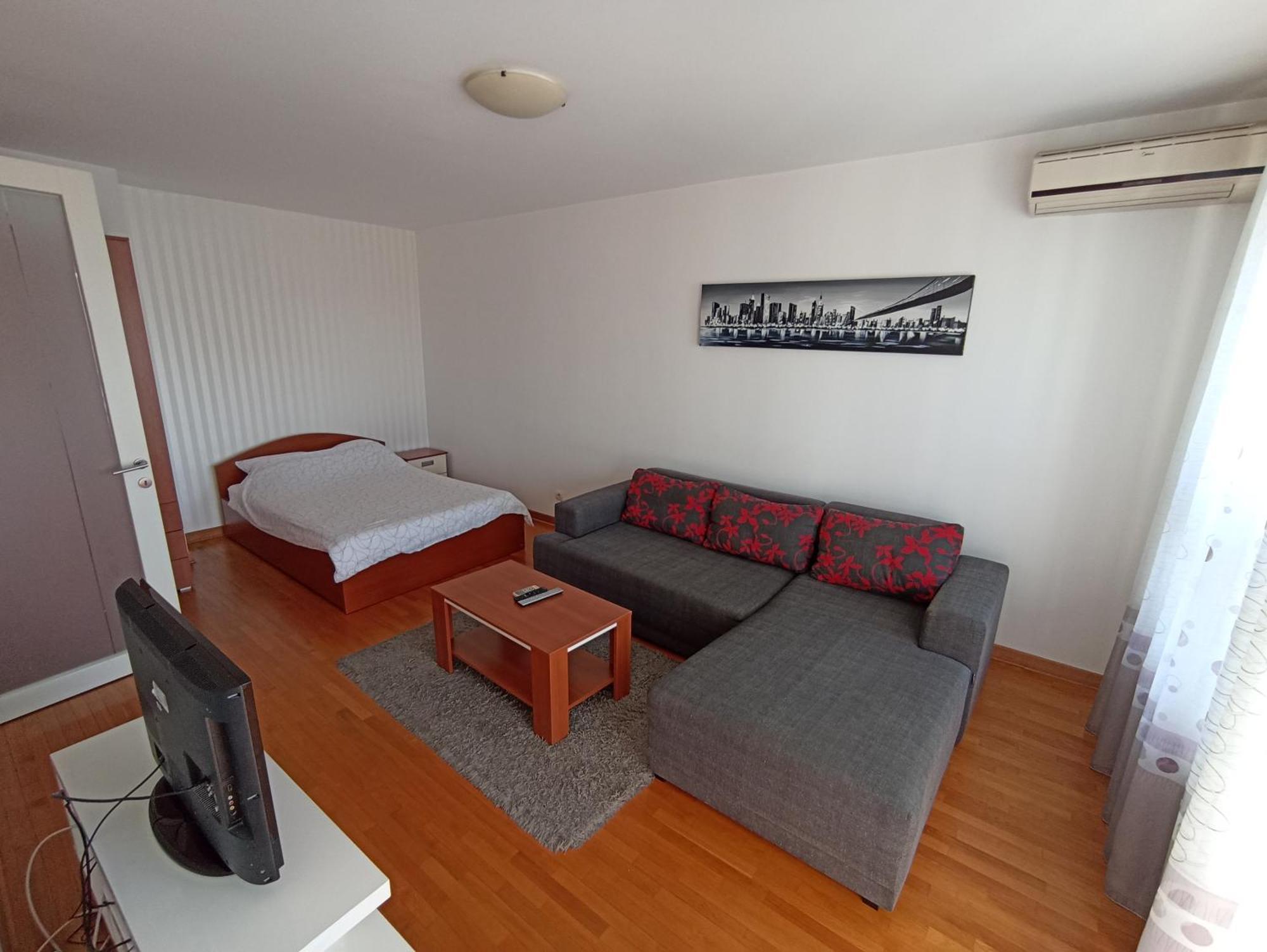 Apartment Tifani Belville เบลเกรด ภายนอก รูปภาพ