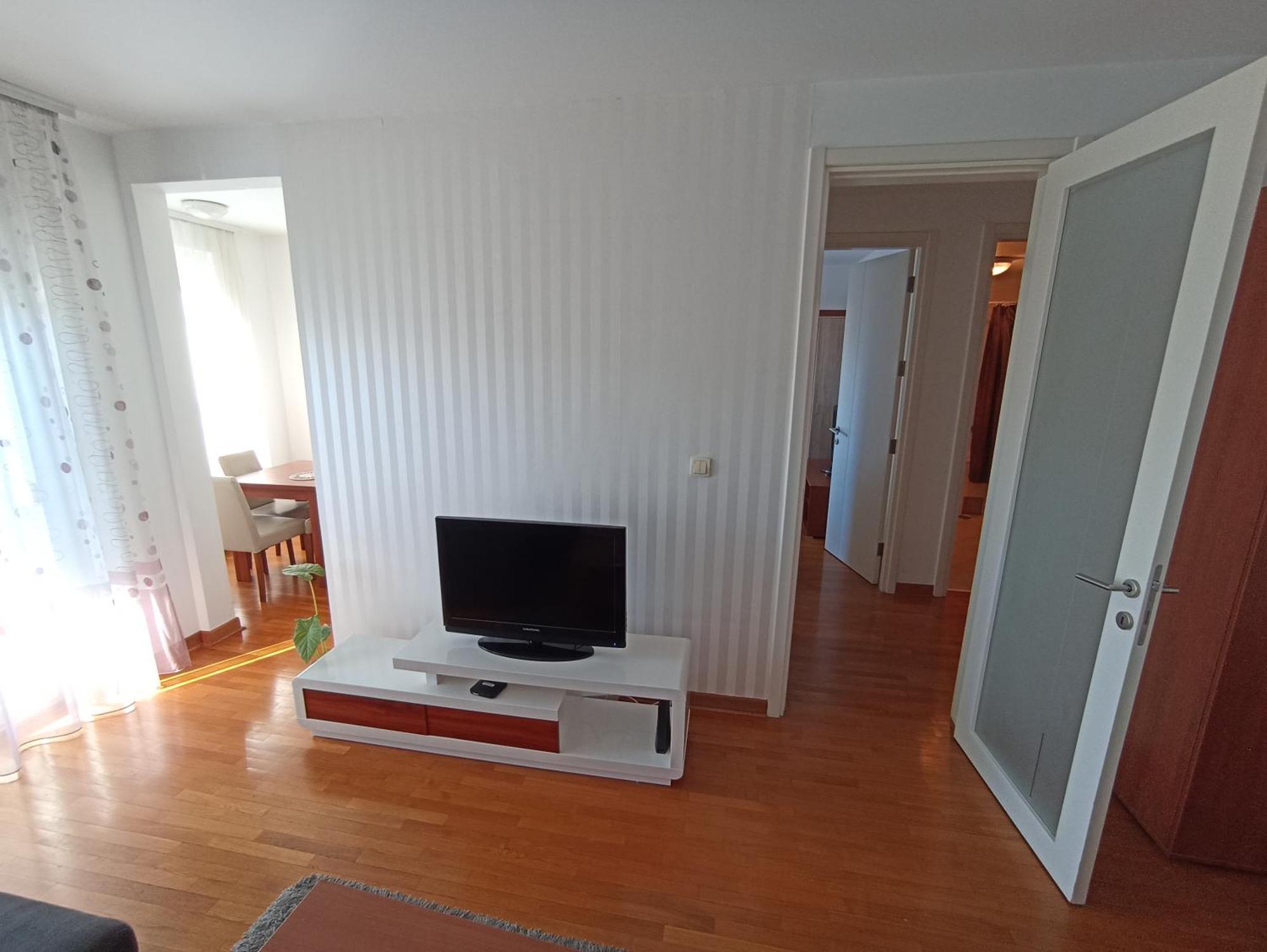 Apartment Tifani Belville เบลเกรด ภายนอก รูปภาพ